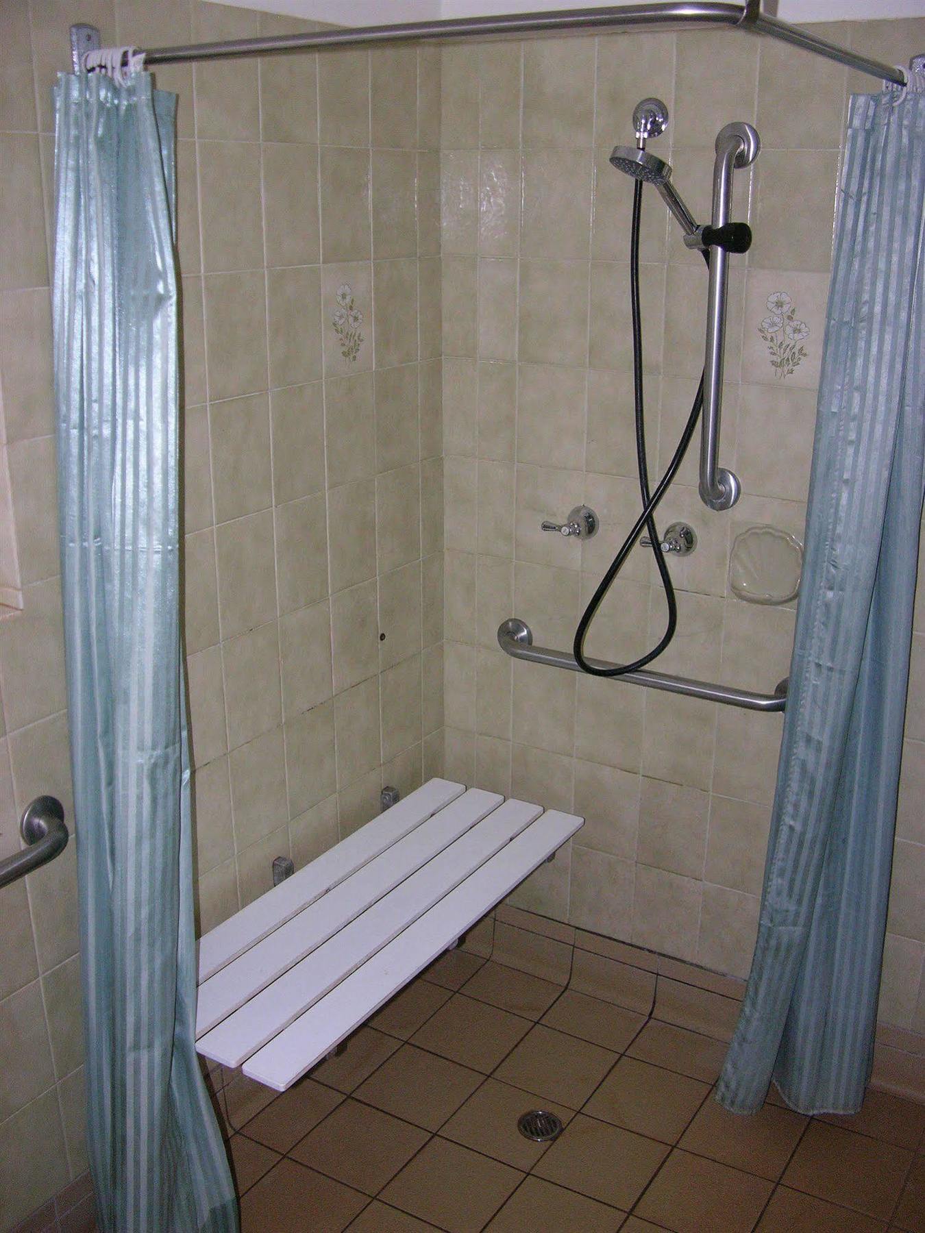 ลิตช์ฟีลด์ เอาต์แบ็ก รีสอร์ต Motel Batchelor ภายนอก รูปภาพ